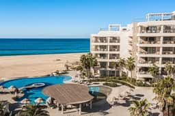 Beachfront Condo • Hot Tub • WiFi • AC