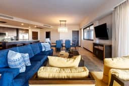 Beachfront Condo • Hot Tub • WiFi • AC