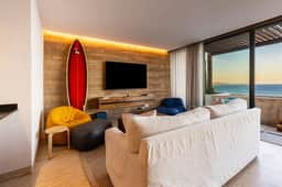Condo w/Hot Tub • Infinity Pool • Gym • Ocean View