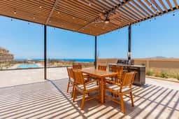 Mistiq Cabo • 6–8 Guests • Pool • WiFi • AC
