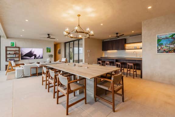 Beachfront Villa · Lighthouse · 11 Guests