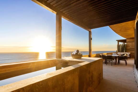 Private Hot Tub - Gym - Infinity Pool